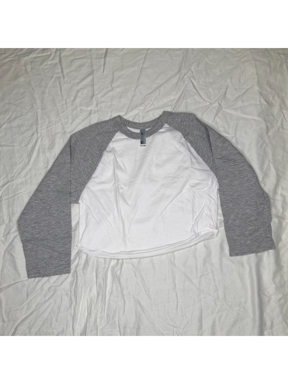 American Apparel Classic Cropped 3/4 Sleeve Poly Cotton Raglan Tee